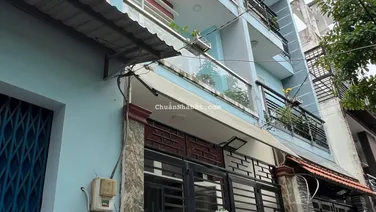 Nhà 3 Tầng hẻm 439 ngay chợ Hồ Học Lãm 4mx 15m 4 Phòng Ngủ bán 5.7 tỷ