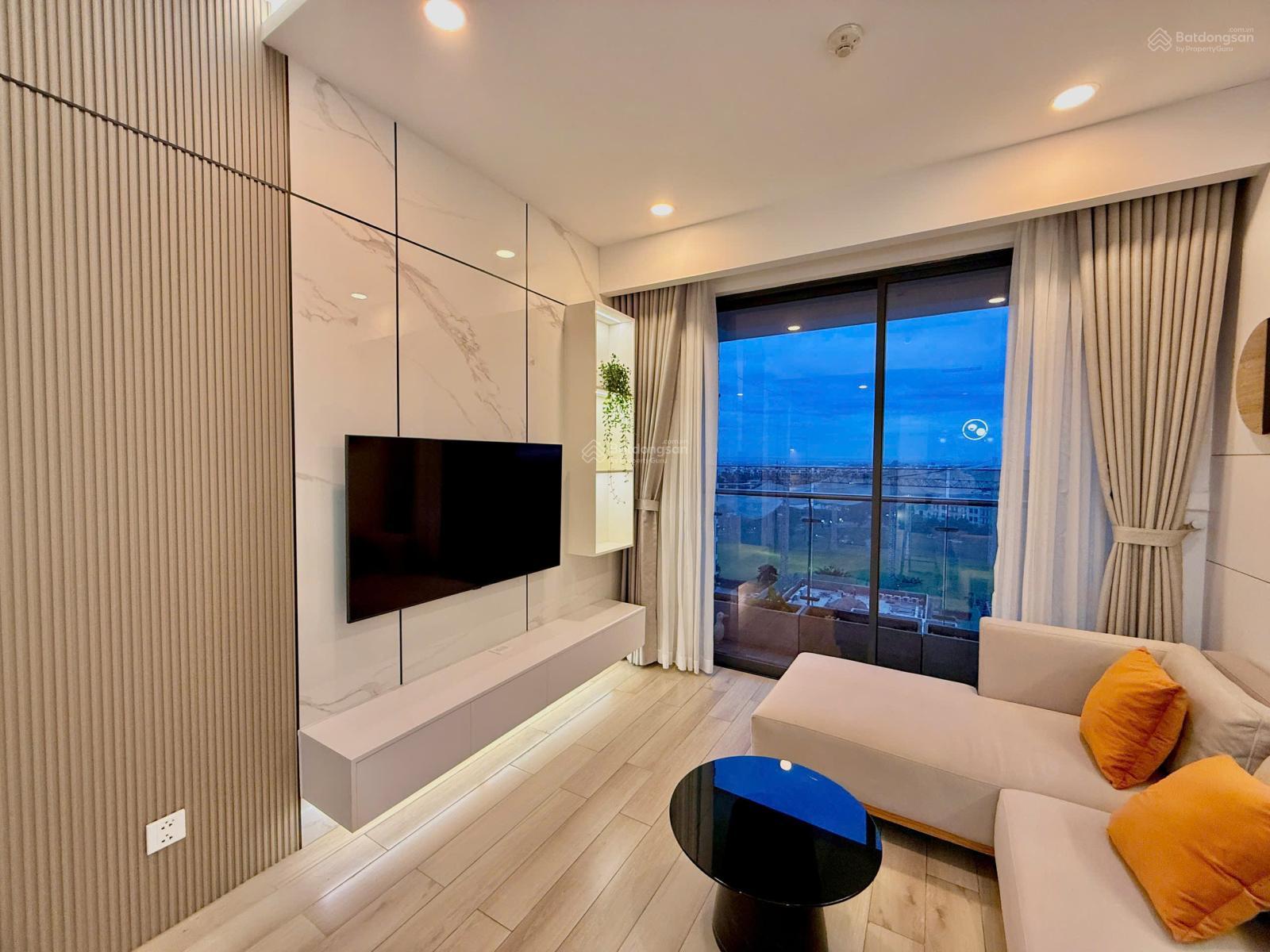 Cho thuê nhanh 2PN full nội thất luxury giá chỉ 14tr tại Masteri Centre Point Vinhomes Grand Park