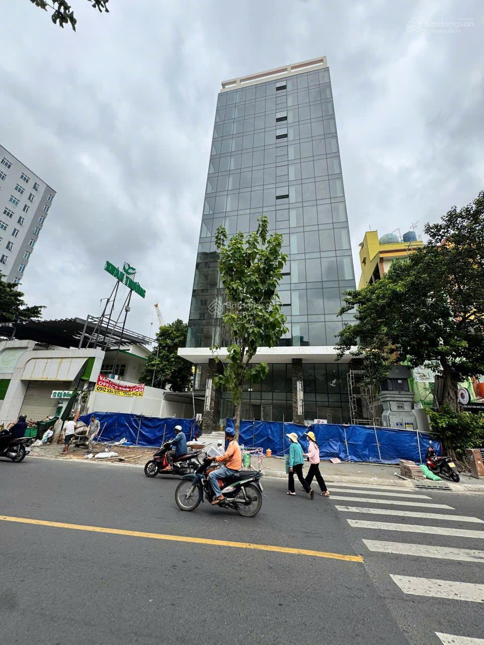 Sốc giảm 45 tỷ để bán nhanh - siêu building Kỳ Đồng 20x35m (700m2) - 3 hầm 14 tầng - bán 800 tỷ Sốc giảm 45 tỷ để bán nhanh - siêu building Kỳ Đồng 20x35m (700m2) - 3 hầm 14 tầng - bán 800 tỷ