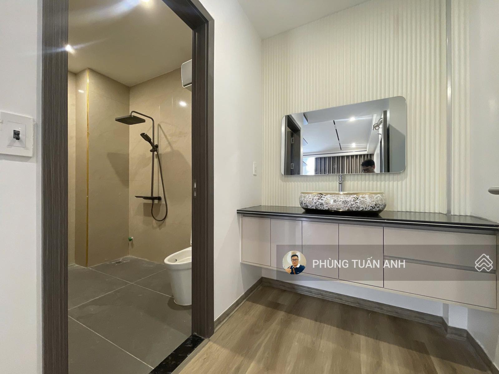 Nhà 4.5 tầng thang máy xây mới tinh-hoàn thiện full nội thất.Khu Tdc gần Thiên Lôi