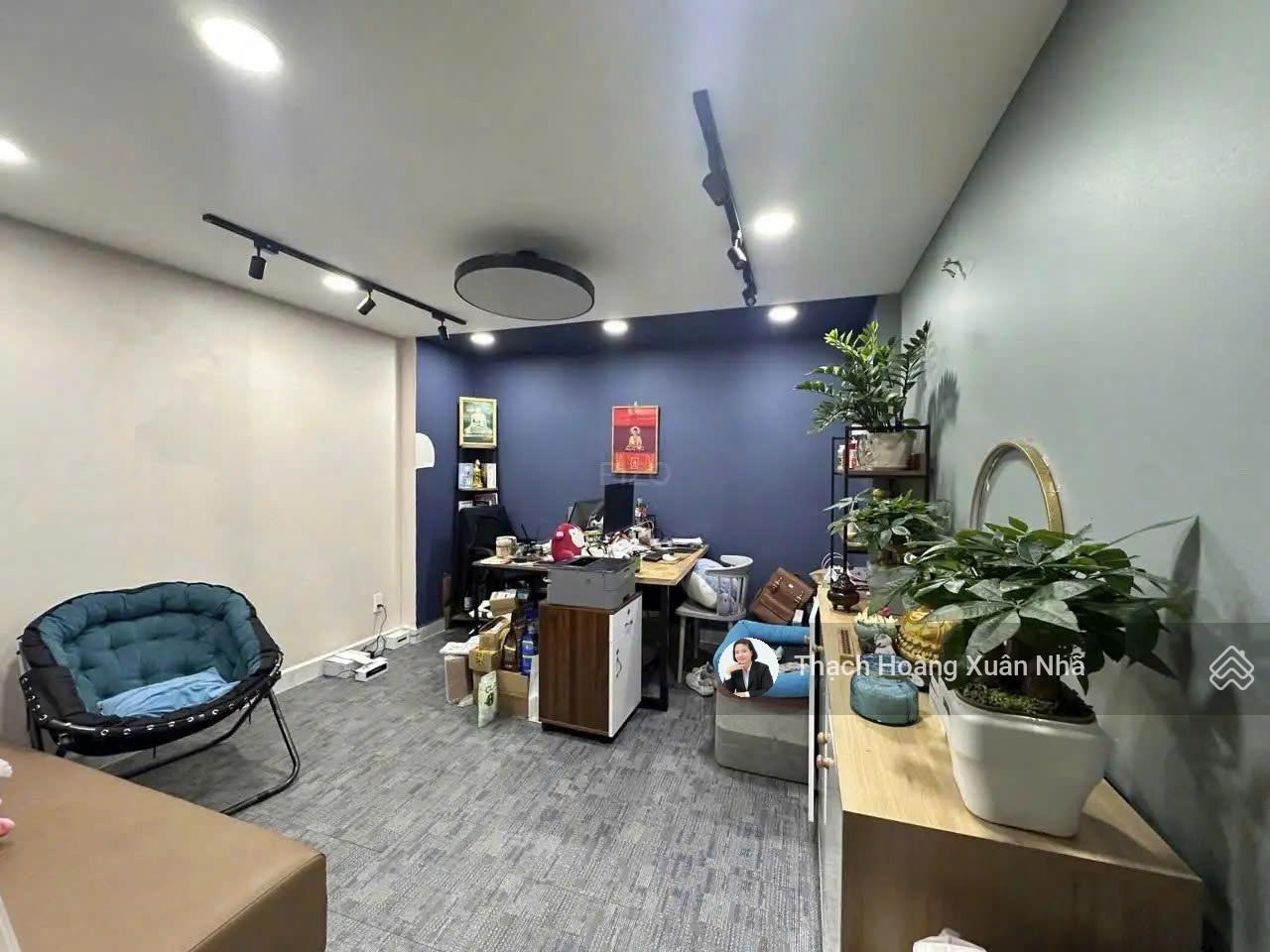 12 CHDV TN 60TR- HXH QUAY ĐẦU SÁT Q1 Đinh Tiên Hoàng, P1, BT- 4,3 x 18,5m - Hầm 6 tầng- Chỉ 19,5 tỷ