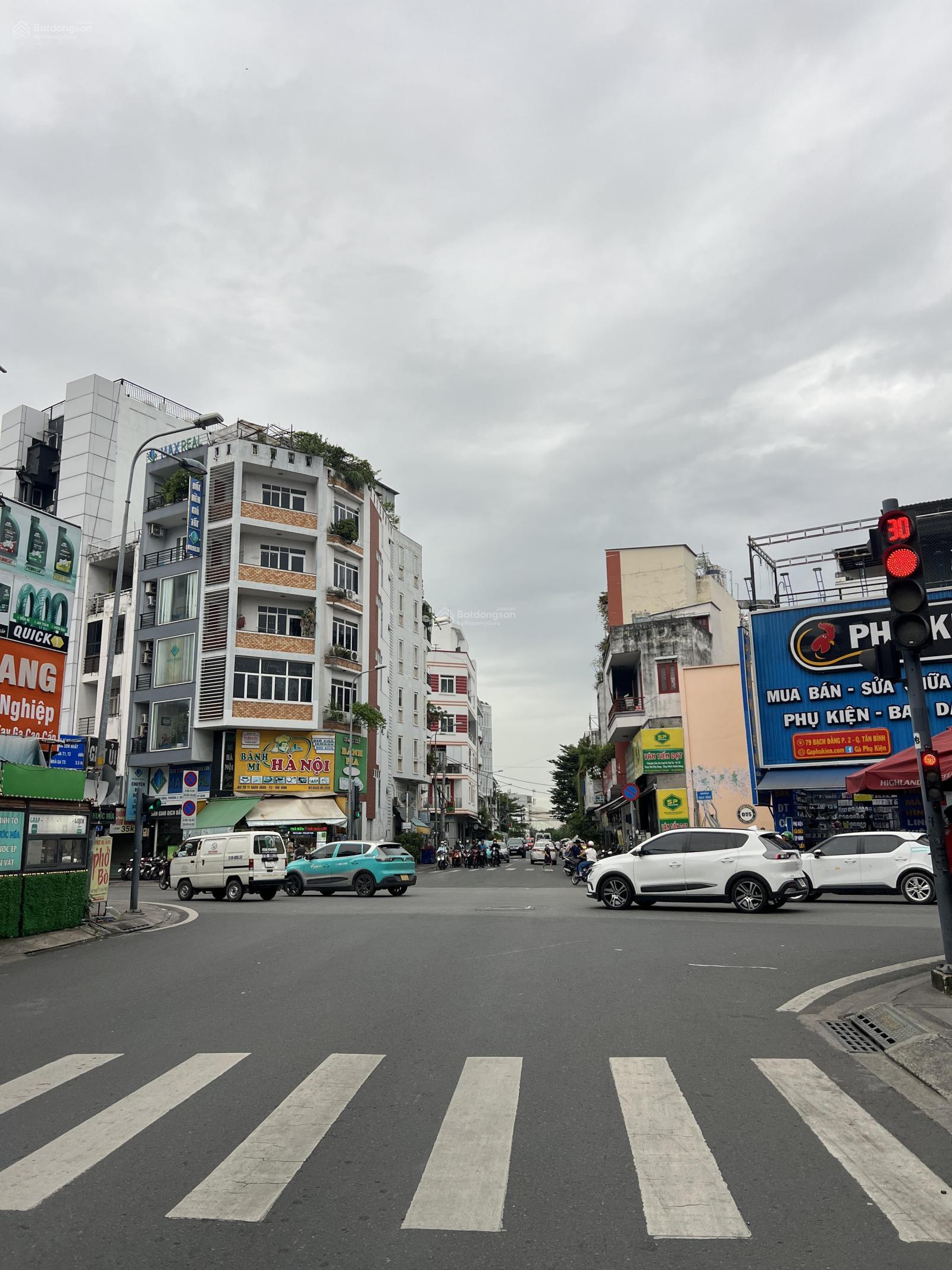 Mặt tiền Bạch Đằng Tân Bình (5x23m) 1 hầm - 6 lầu - sân thượng