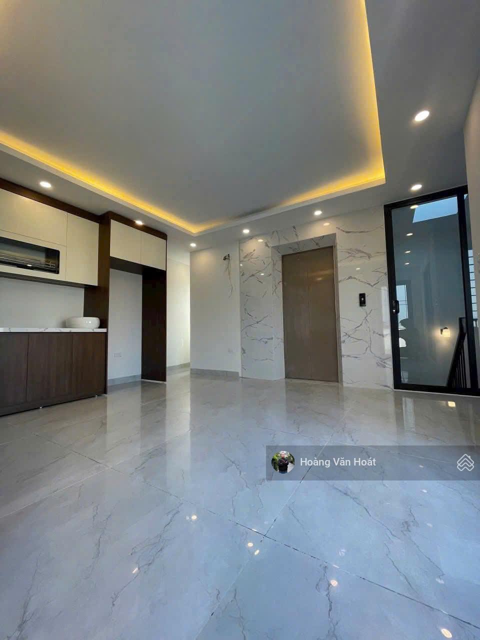 Bán nhà Sài Đồng Long Biên 70m2 xây 5 tầng thang máy giá 9.8 tỷ. Lh 0965 858 *** Bán nhà Sài Đồng Long Biên 70m2 xây 5 tầng thang máy giá 9.8 tỷ. Lh 0965 858 ***