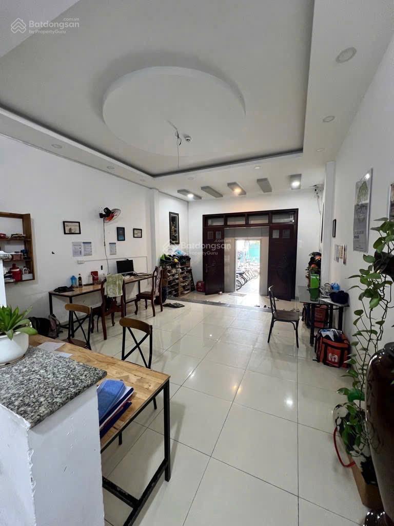 GIẢM 800Triệu - CHDV, 3Tầng BTCT - MẶT TIỀN ĐƯỜNG SỐ - 130m2 (5 x 26) - còn 11Tỷ TL