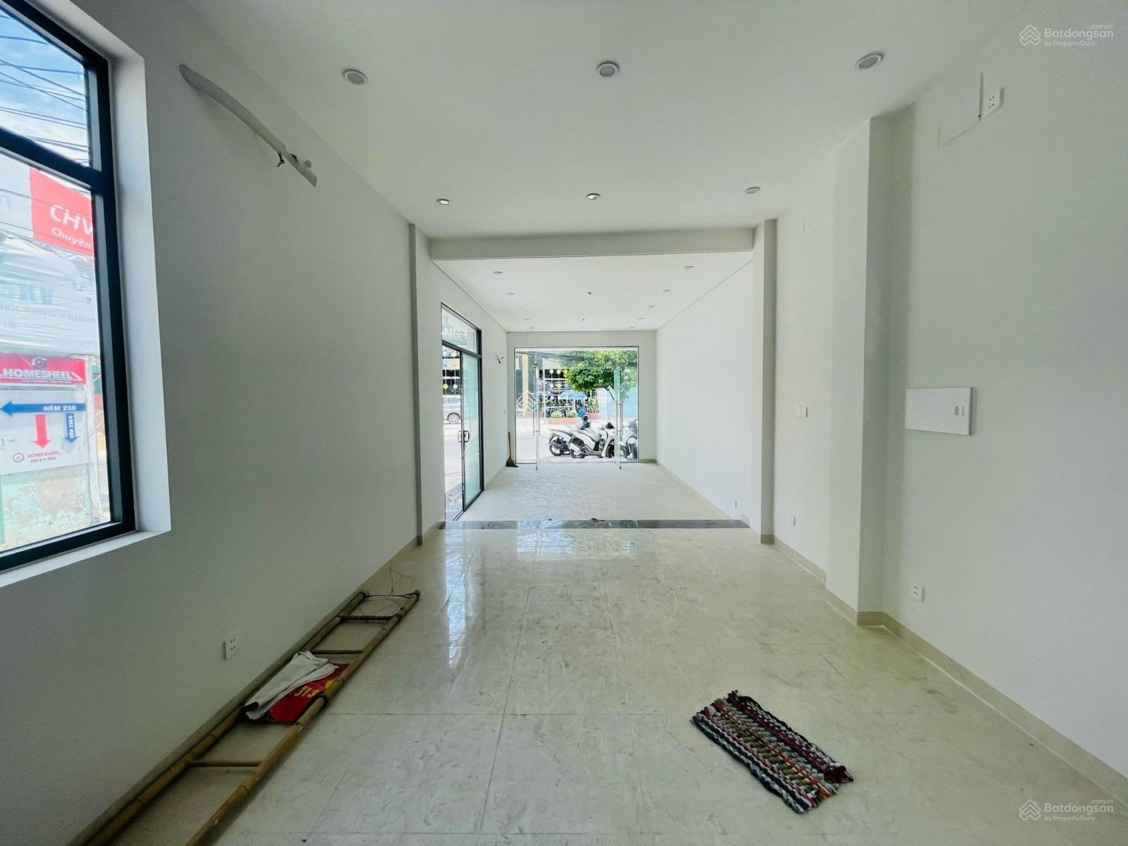 Siêu phẩm góc 2 MT đường Mã Lò - Bình Tân, nhà mới tiện kinh doanh hoặc cho thuê 8.8 tỷ Siêu phẩm góc 2 MT đường Mã Lò - Bình Tân, nhà mới tiện kinh doanh hoặc cho thuê 8.8 tỷ