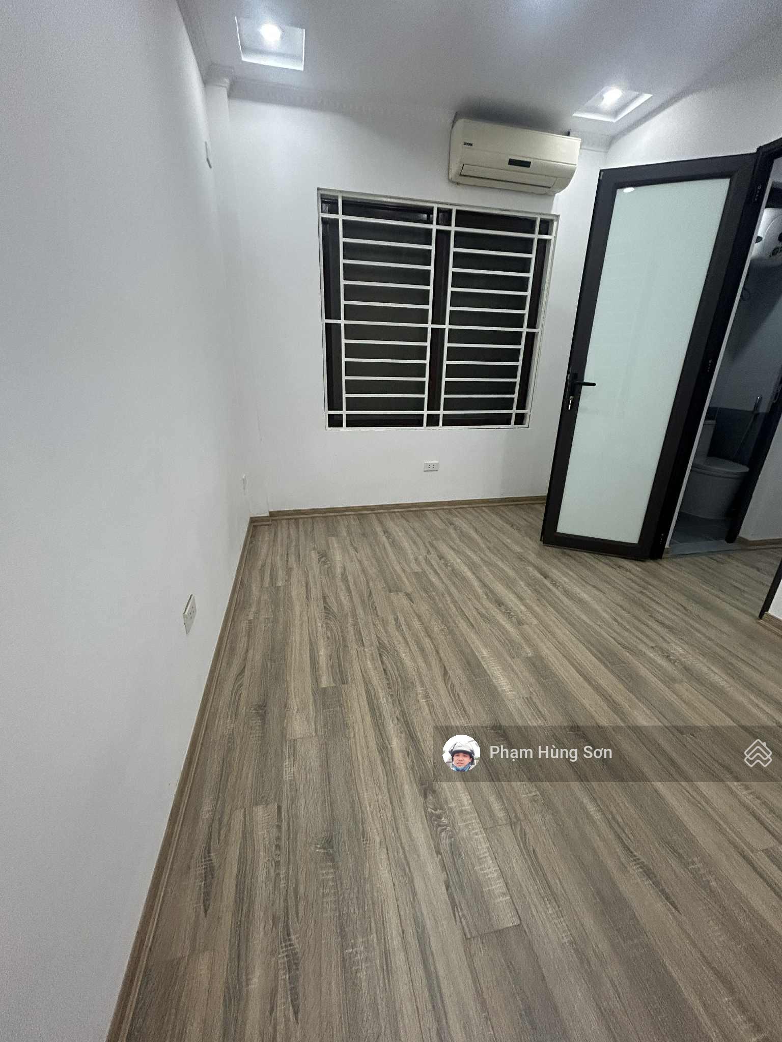 Bán gấp nhà siêu hot tại Kim Ngưu - Hai Bà Trưng 5 tầng 5,2 tỷ, 26m2, 3PN, 4WC