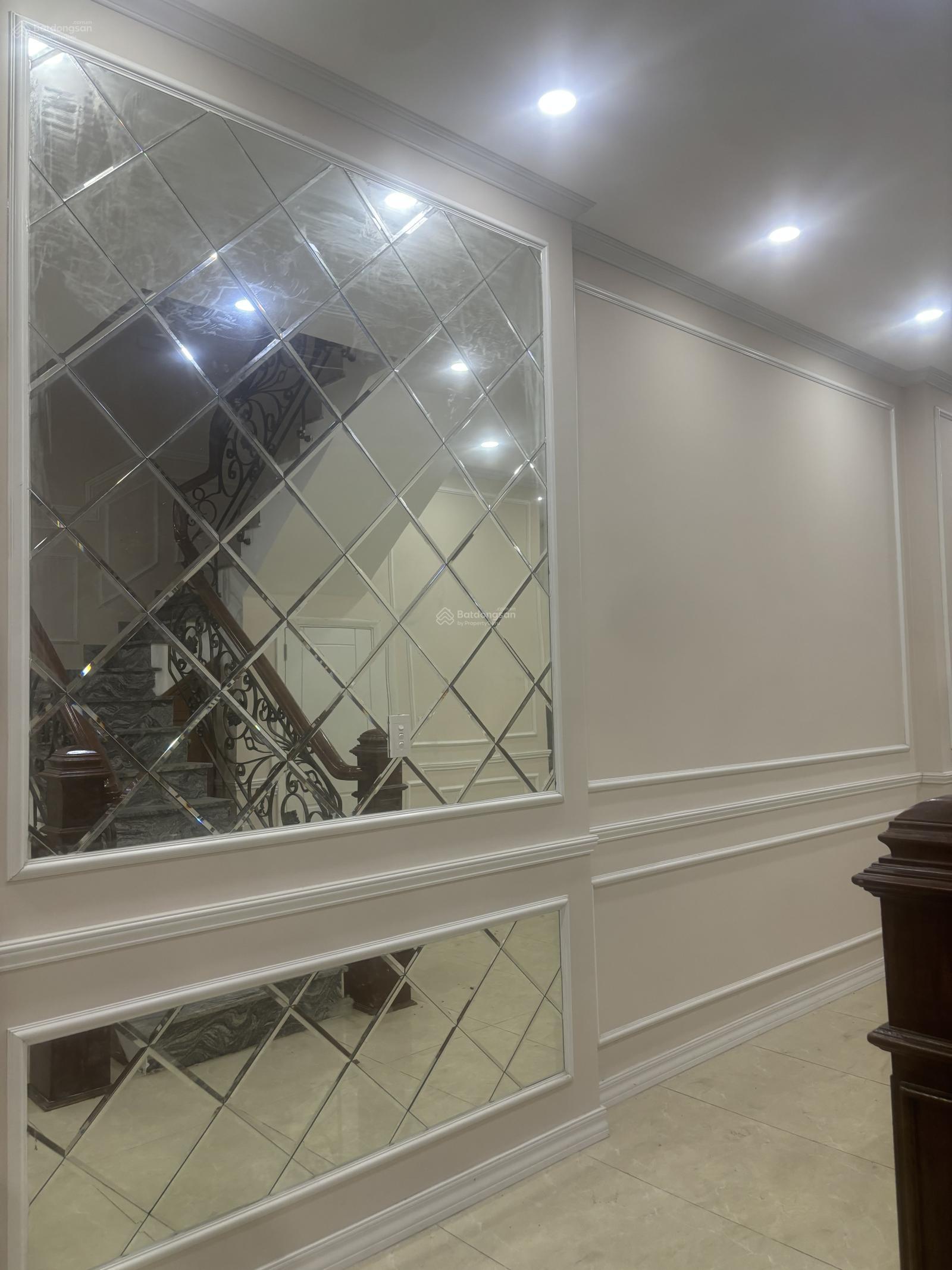 Bán nhà KDT Phúc Đạt , 100m2 xd 1 trệt 2 lầu. 4PN 4WC nhà mới 100% giá bán 6ty600