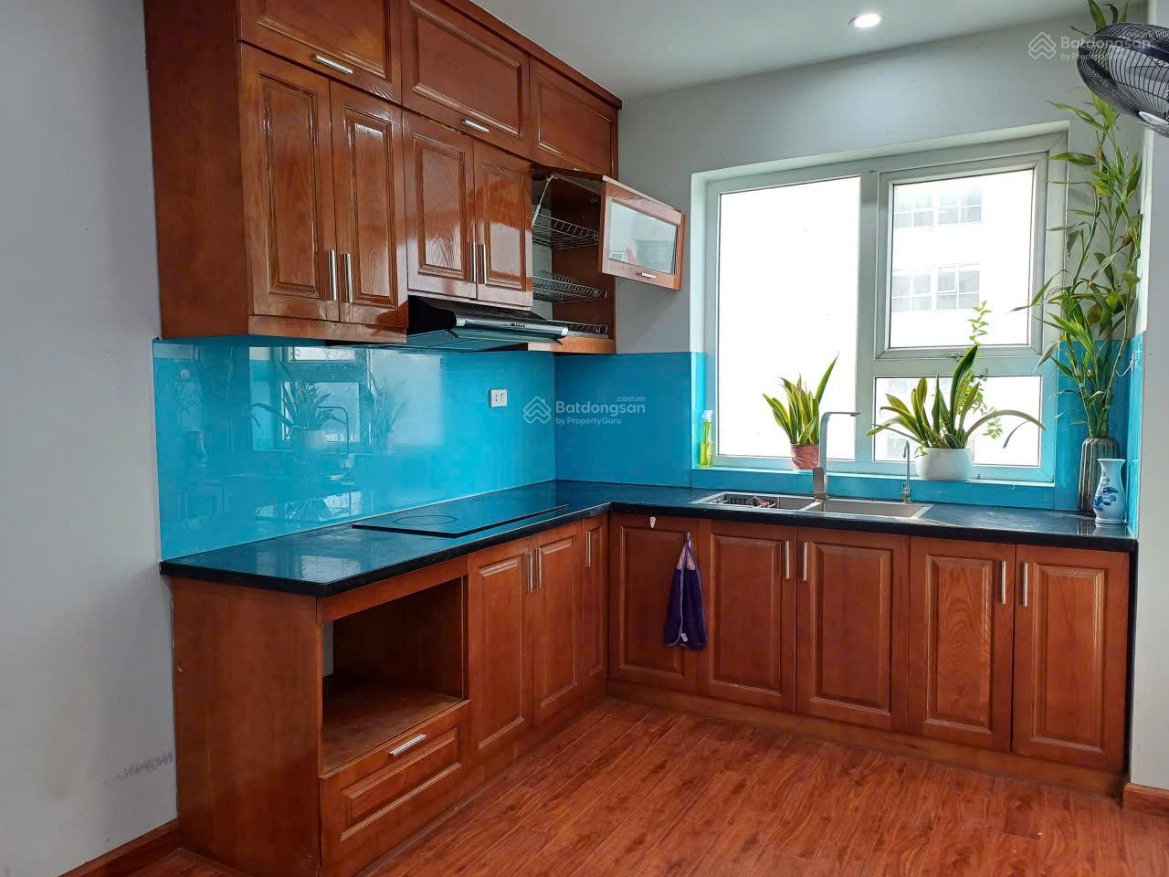 Căn hộ 2 ngủ 2wc có thể sửa thành 3 ngủ, đầy đủ nội thất giá 3ty7xx thu về