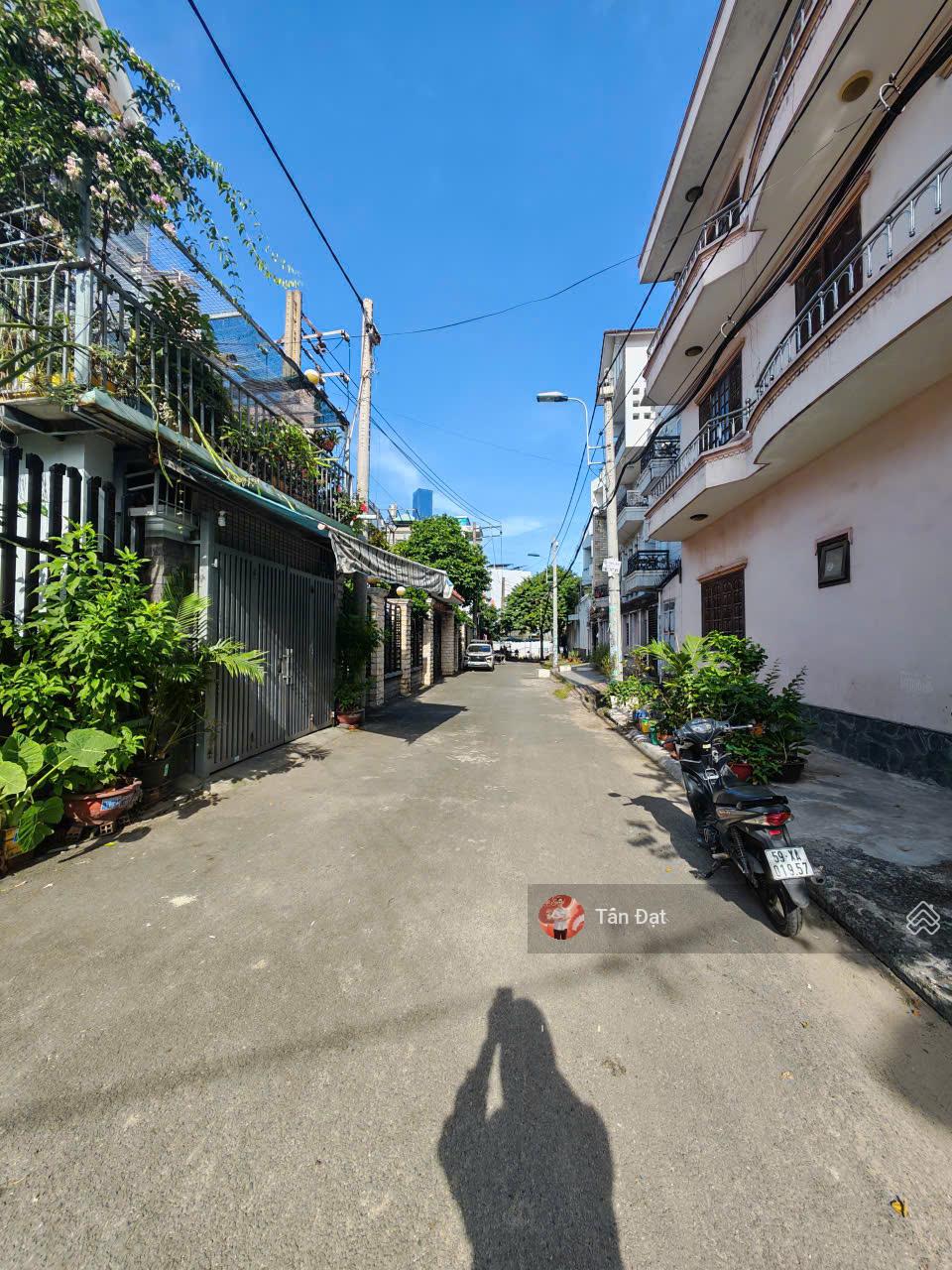 Siêu phẩm đất 186m2 nở hậu sát mặt tiền Linh Trung tiện xây CHDV gần công viên gần ĐH Ngân Hàng