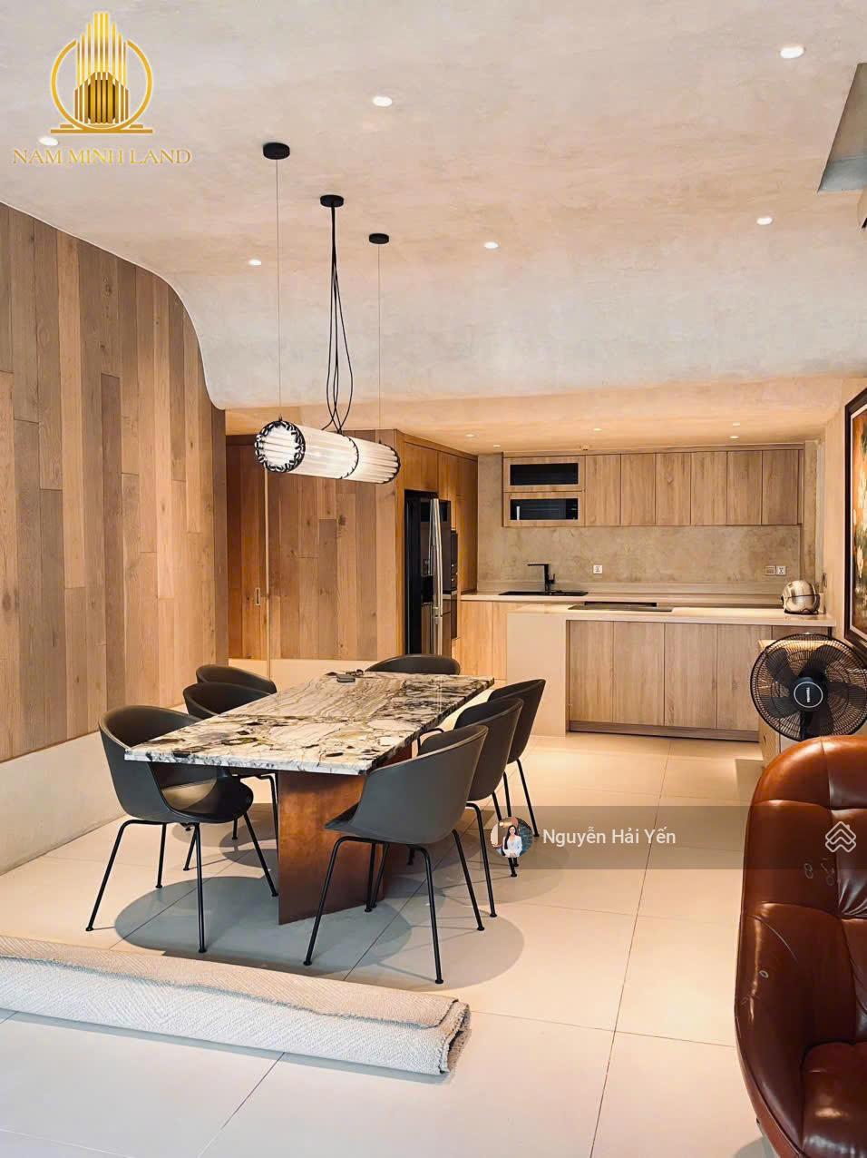 Hải Yến Nam Minh Land - cho thuê căn hộ Saigon Pearl 141m2 + 20m2 sân, 3 phòng ngủ, nội thất mới