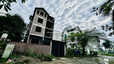 Bán biệt thự Tân Việt 180m², mặt tiền 10m, 4 tầng thô, trục chính dự án, ô tô kinh doanh 22 tỷ TL