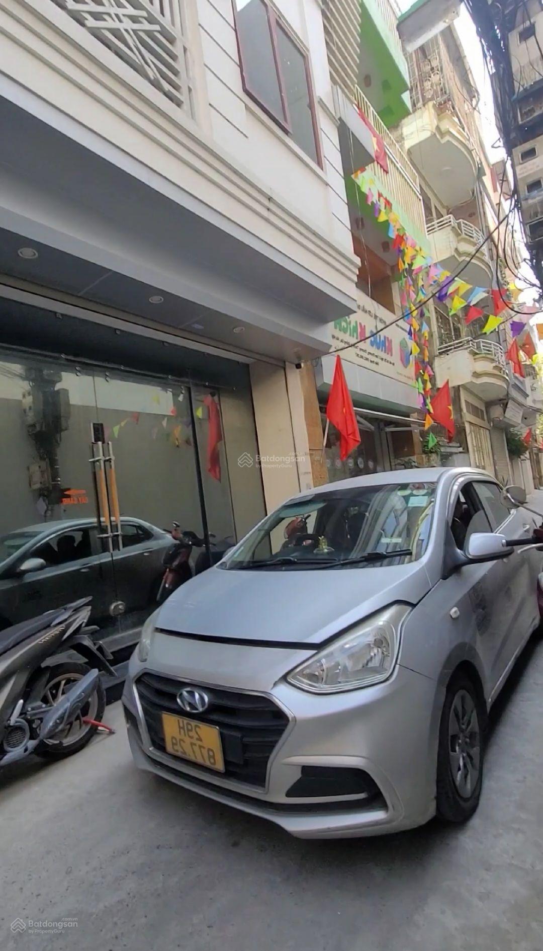 Chính chủ tôi cần bán gấp nhà 7T thang máy kinh doanh ngõ ôtô đỗ xe tránh, đc Tam Khương DT 100m2