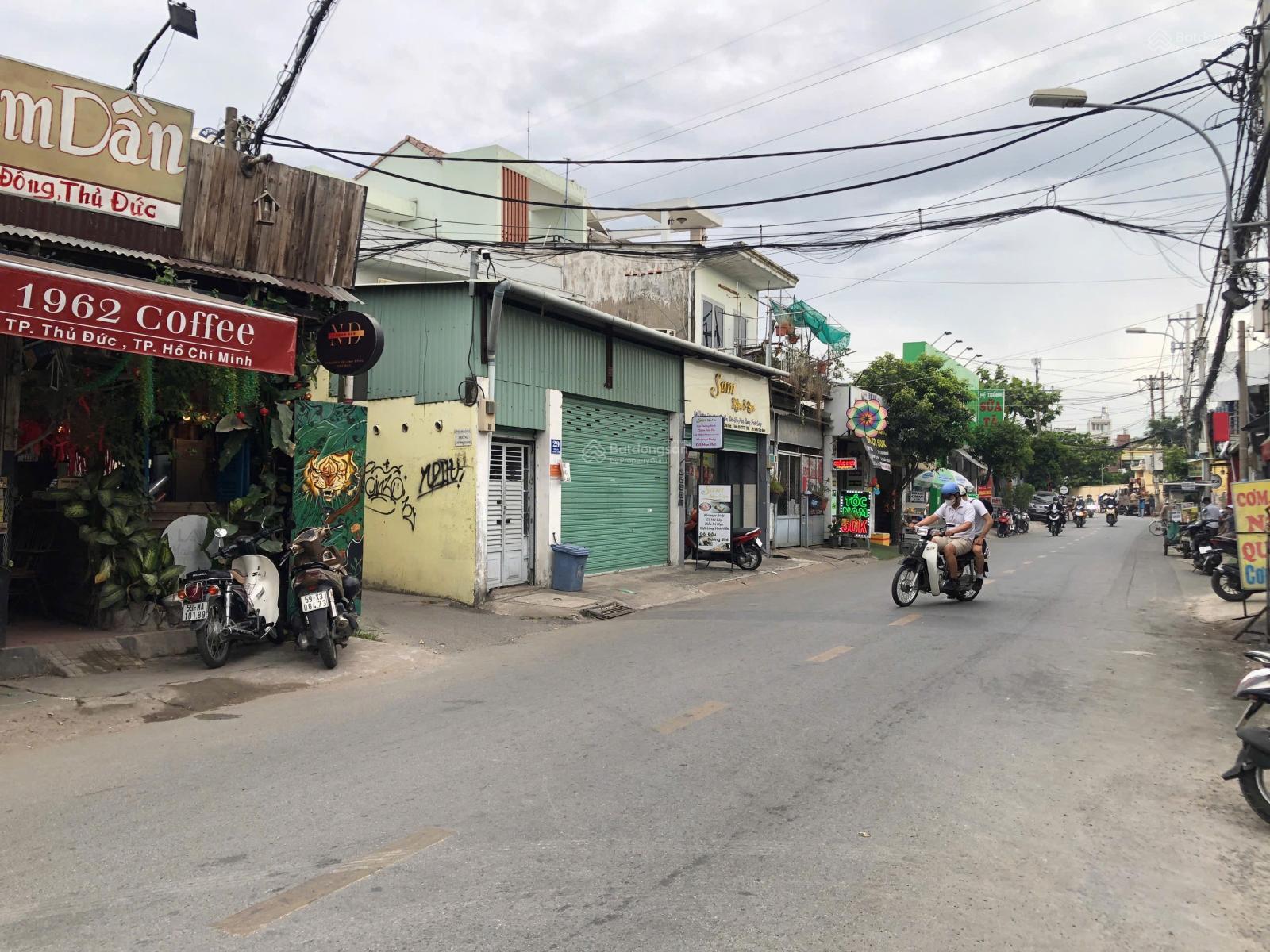 Nhà 150m2 ngang 6m, nhà mặt tiền đường 36, Linh Đông, gần cỗng cao đẳng 10.7 Tỷ