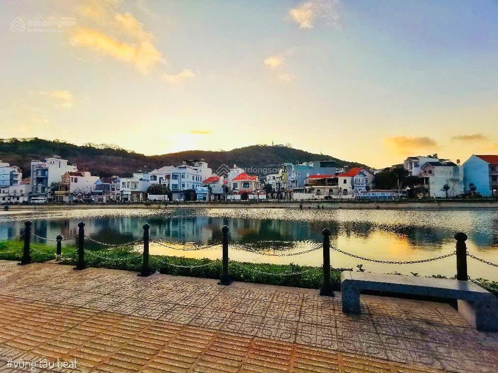 Bán nhà đẹp 3 tầng hẻm xe hơi 6m Võ Thị Sáu, TP. Vũng Tàu gần biển, giá chốt nhanh 8 tỷ TL