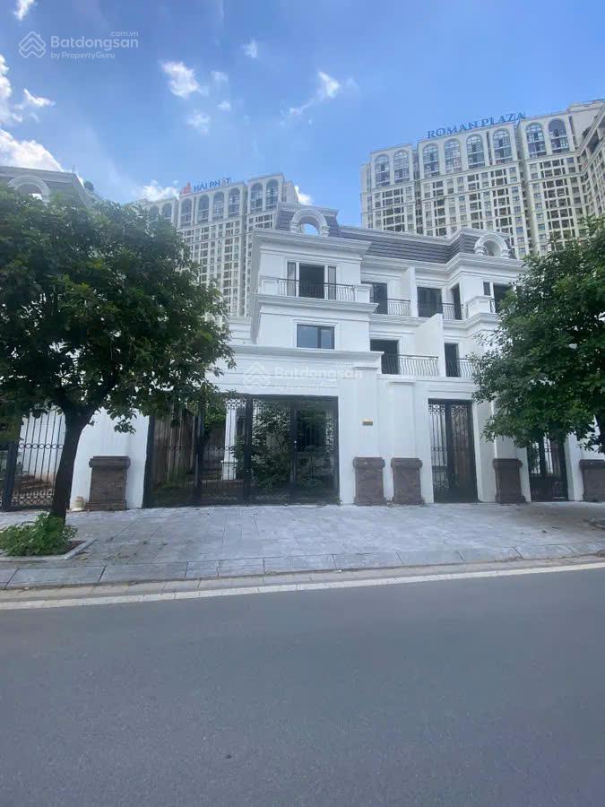 Bán BT Romance,Tố Hữu. DT 195m x 4 tầng. MT 11m,Giá 48,5 tỷ. LH: 0964 769 ***