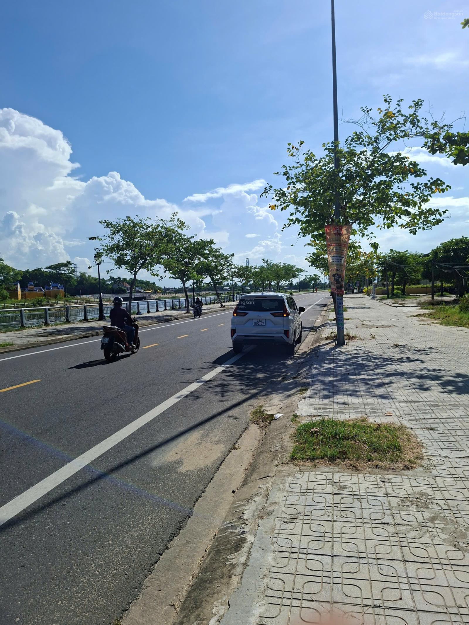 Bán 3 lô liền kề đất tại Nguyễn Tri Phương, Hội An, 4x tỷ, 1073 m2 Bán 3 lô liền kề đất tại Nguyễn Tri Phương, Hội An, 4x tỷ, 1073 m2