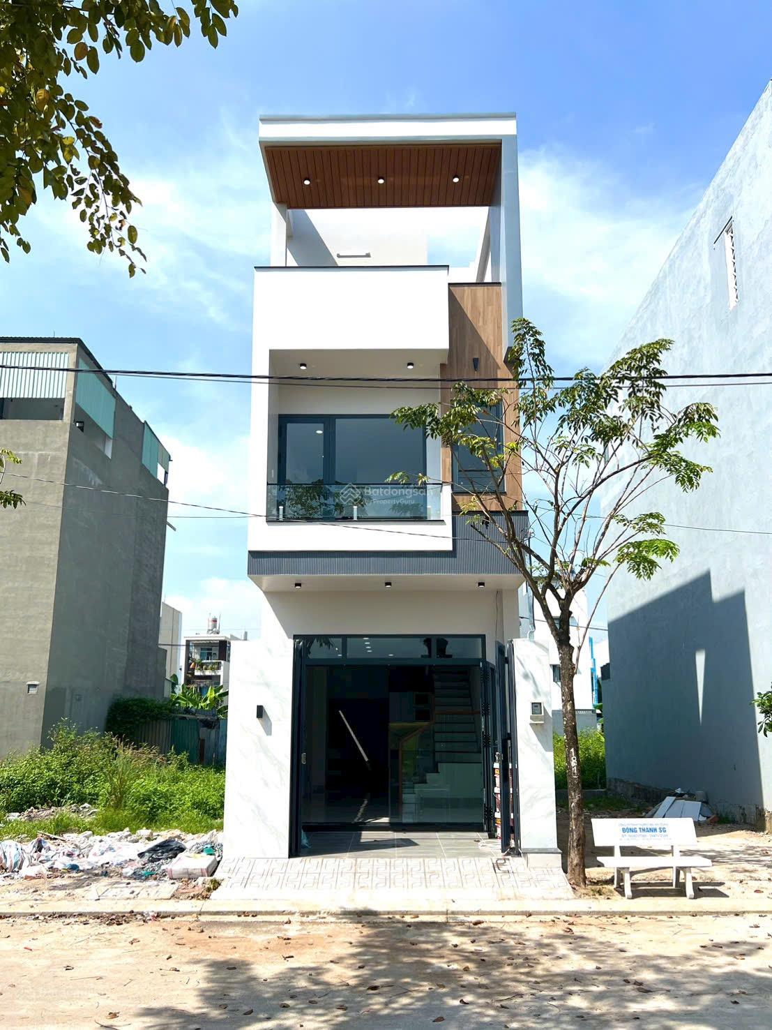 0903 115 *** chủ gửi nhà đẹp 1T2L mới 100% view sông tắc KDC Việt Nhân Villa, giá 5tỷ850 TL