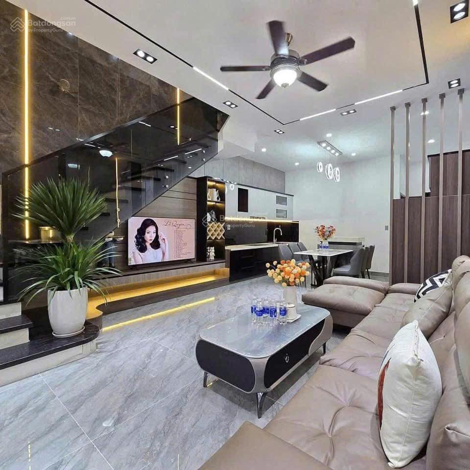 DT: 5 x 14m - đường Ba Vân Q.Tân Bình - xe hơi tới nhà - trệt 2 lầu - Giá chỉ : 9.8 tỷ TL