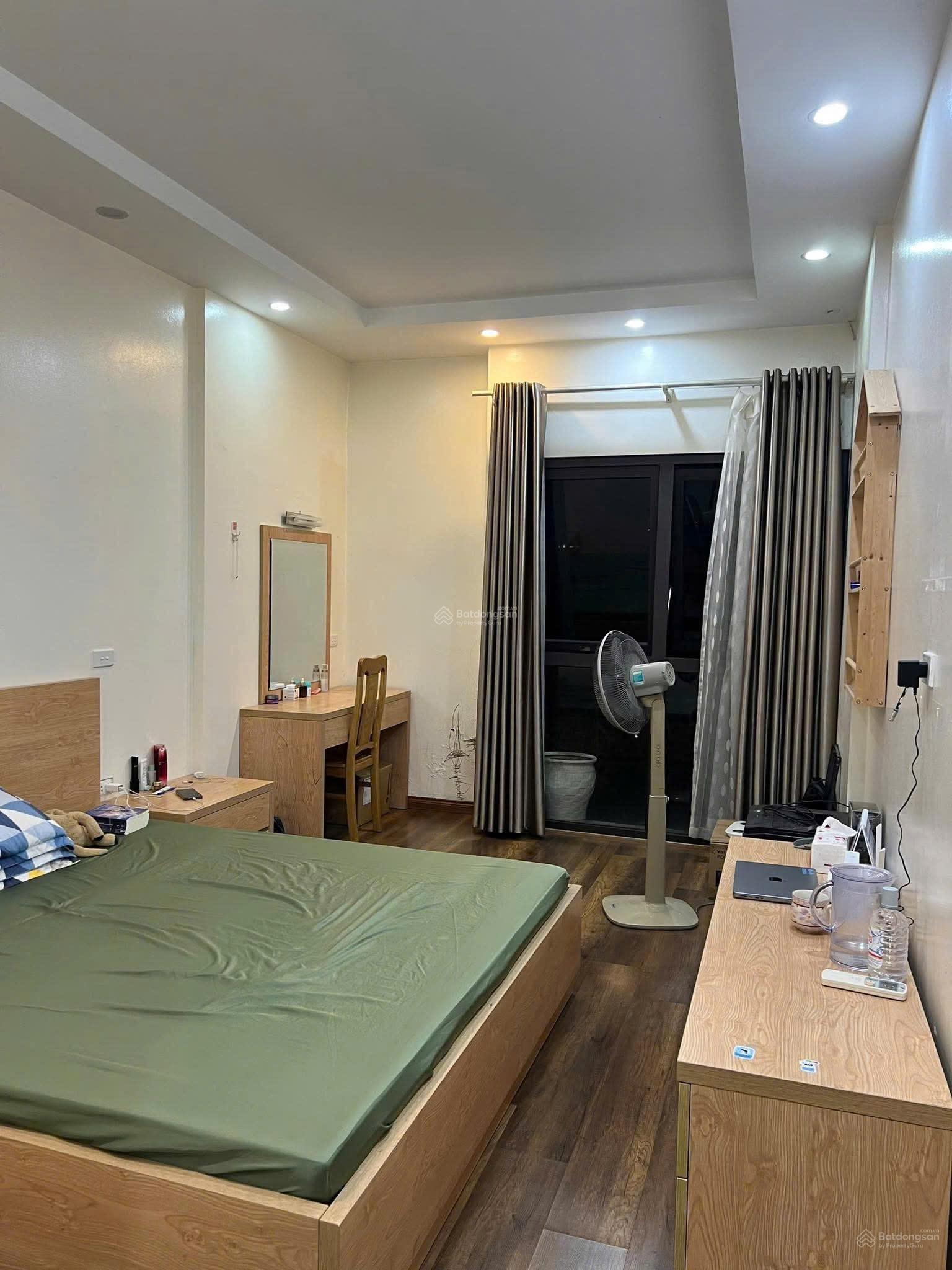 BÁN NHÀ PHÂN LÔ KHU VIP PHẠM TUẤN TÀI, CẦU GIẤY 50m x 6 TẦNG - 0972 893 ***