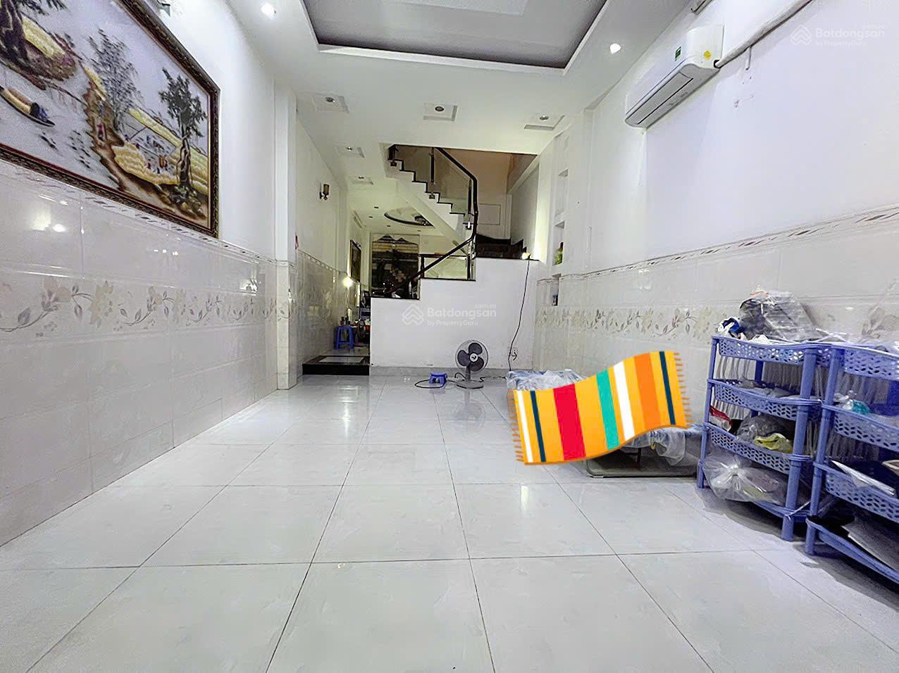 Bán nhà khu căn cứ 26 Lê Đức Thọ P6, Gò Vấp. Đường 10m thông bàn cờ, Trệt 3 lầu. Giá chỉ 9tixx