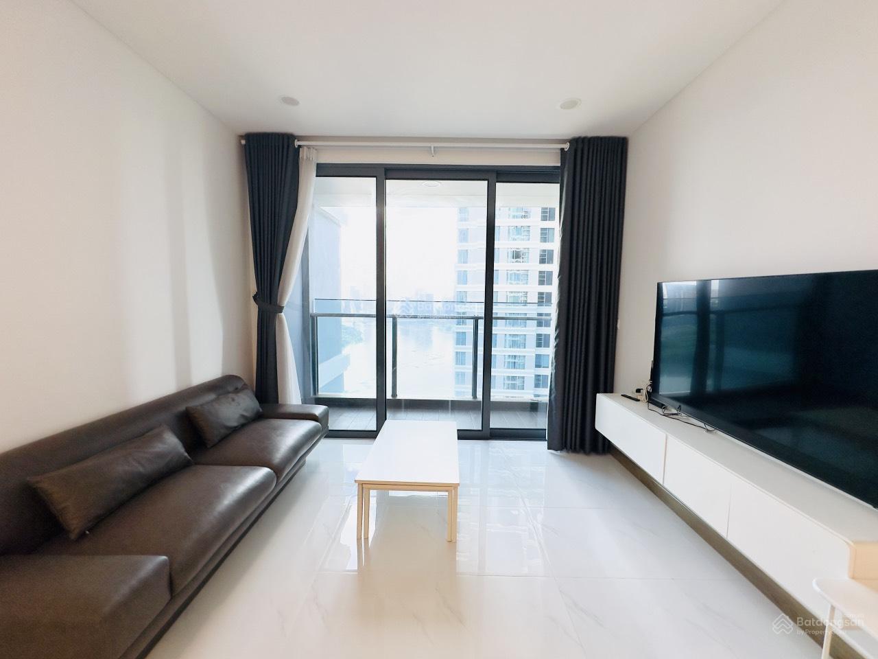 Cho thuê Sunwah Pearl 2PN + 1, tháp Golden House(GH - 09), 104m2 view sông thoáng mát, giá: 50tr