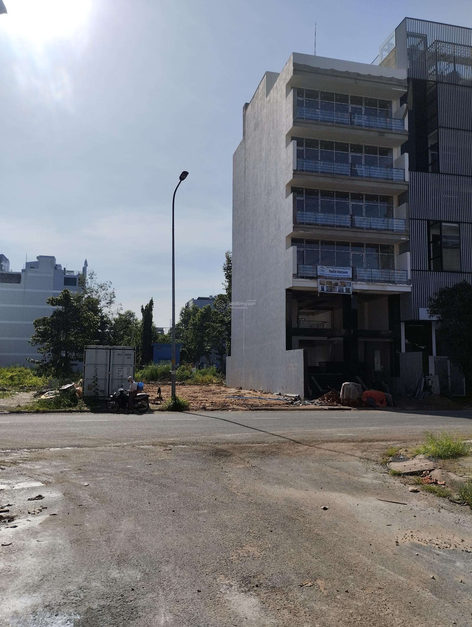 Bán đất khu Huy Hoàng mặt tiền đường Nguyễn Thanh Sơn, 8x20 giá bán 450tr/m