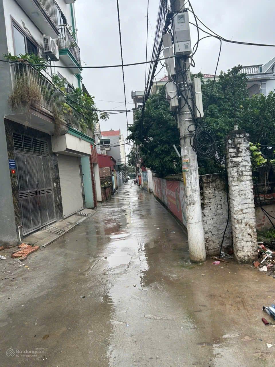 Chỉ từ 4 tỷ có ngay đất ngõ ô tô 33m2 - Ngõ 5m - sổ đỏ CC - LH 0934 503 ***