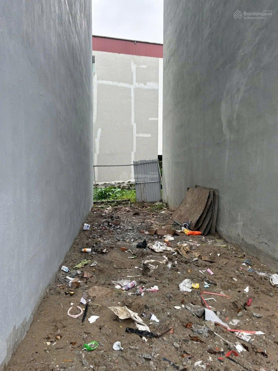 Chỉ từ 4 tỷ có ngay đất ngõ ô tô 33m2 - Ngõ 5m - sổ đỏ CC - LH 0934 503 ***