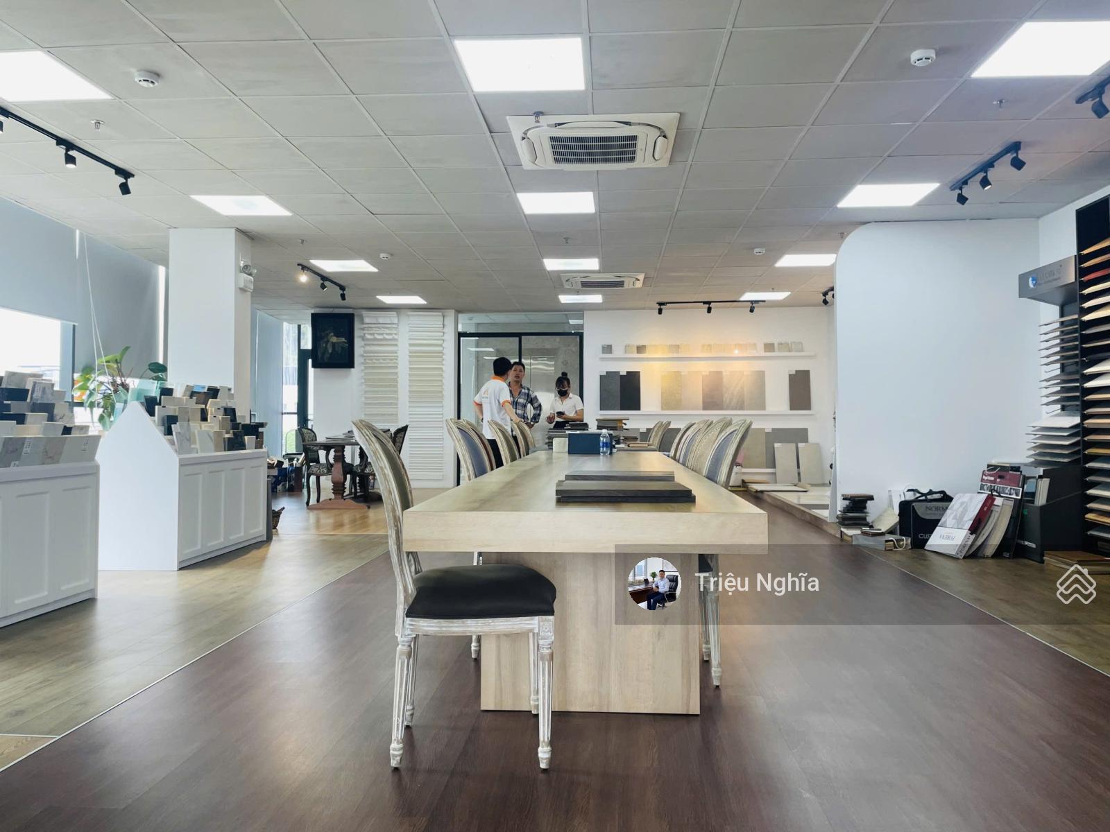 Tòa nhà đường Nguyễn Trãi diện tích: 9x25m hầm 6 tầng cho thuê