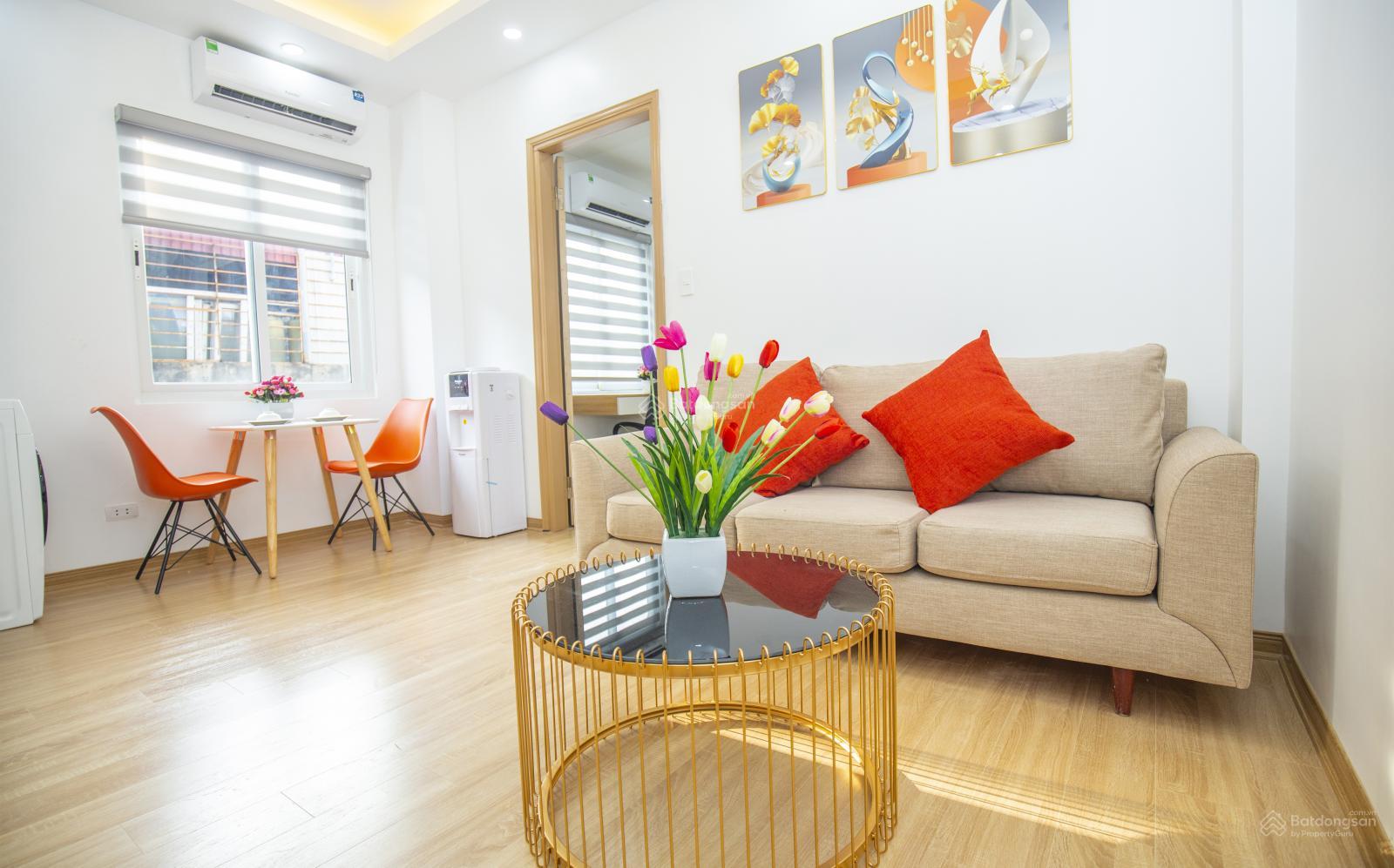 Tòa nhà Sumitomo cho thuê căn hộ dịch vụ 1 ngủ 60m2 tại Linh Lang, gần Lotte, Deawoo