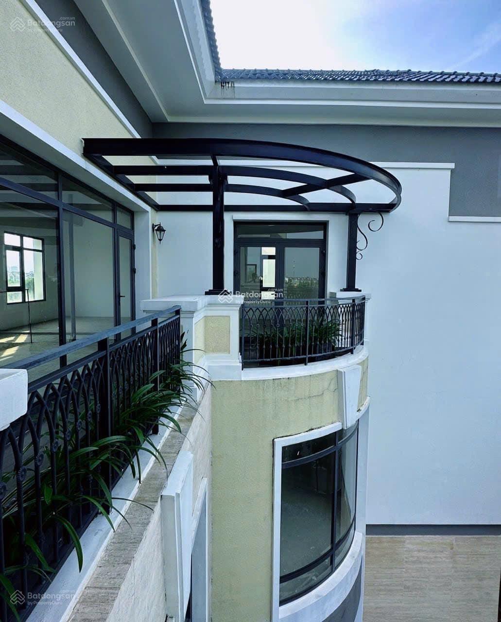 Bán duy nhất 1 căn biệt thự đơn lập Verosa Park giá khoảng 123 triệu/m2; căn góc siêu đẹp Bán duy nhất 1 căn biệt thự đơn lập Verosa Park giá khoảng 123 triệu/m2; căn góc siêu đẹp