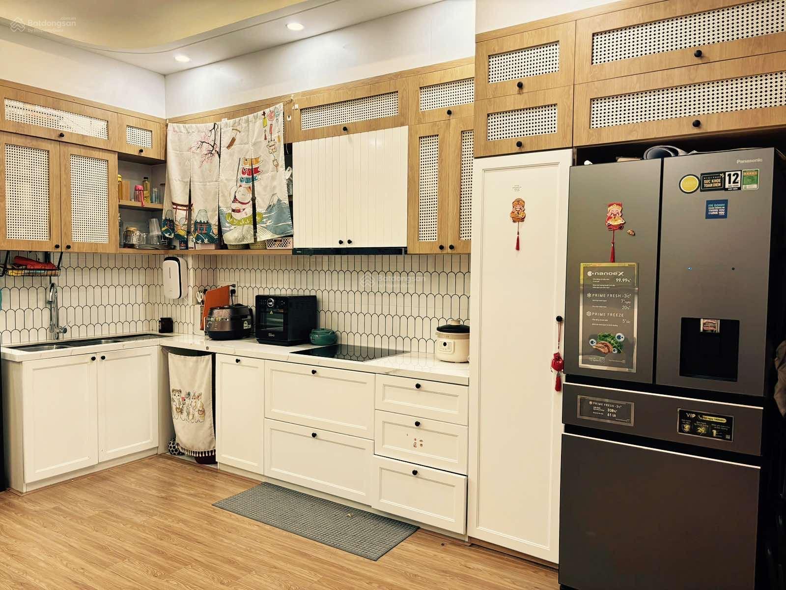 Bán nhà Mỹ Gia gói 2 (đường 16m) thiết kế riêng, xây dựng chắc chắn, nội thất cao cấp