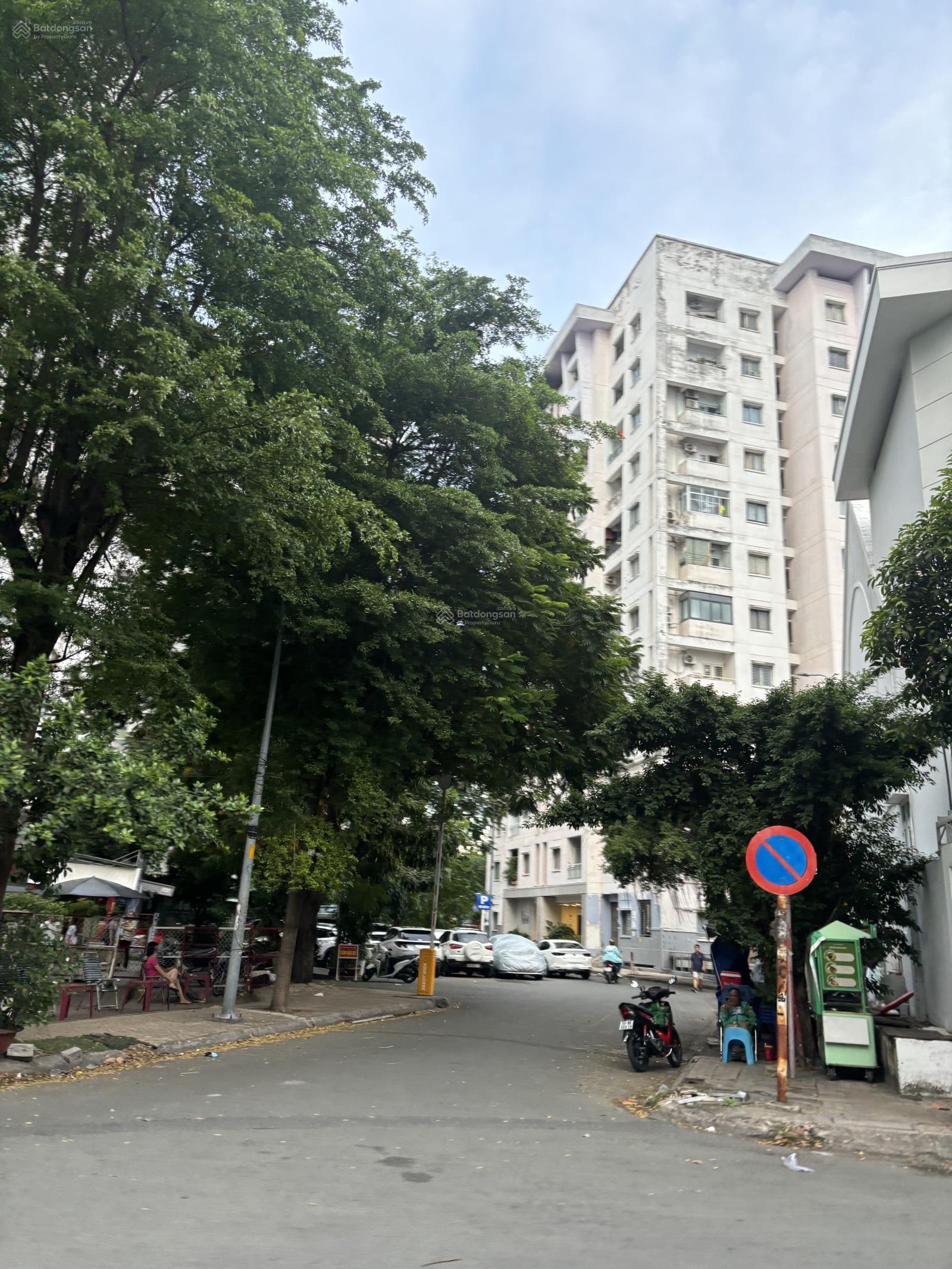 CĂN HỘ PHÚ THỌ NGAY COOPMART LỮ GIA 65M2 CÓ SỔ HỒNG CHỈ 3,65 TỶ