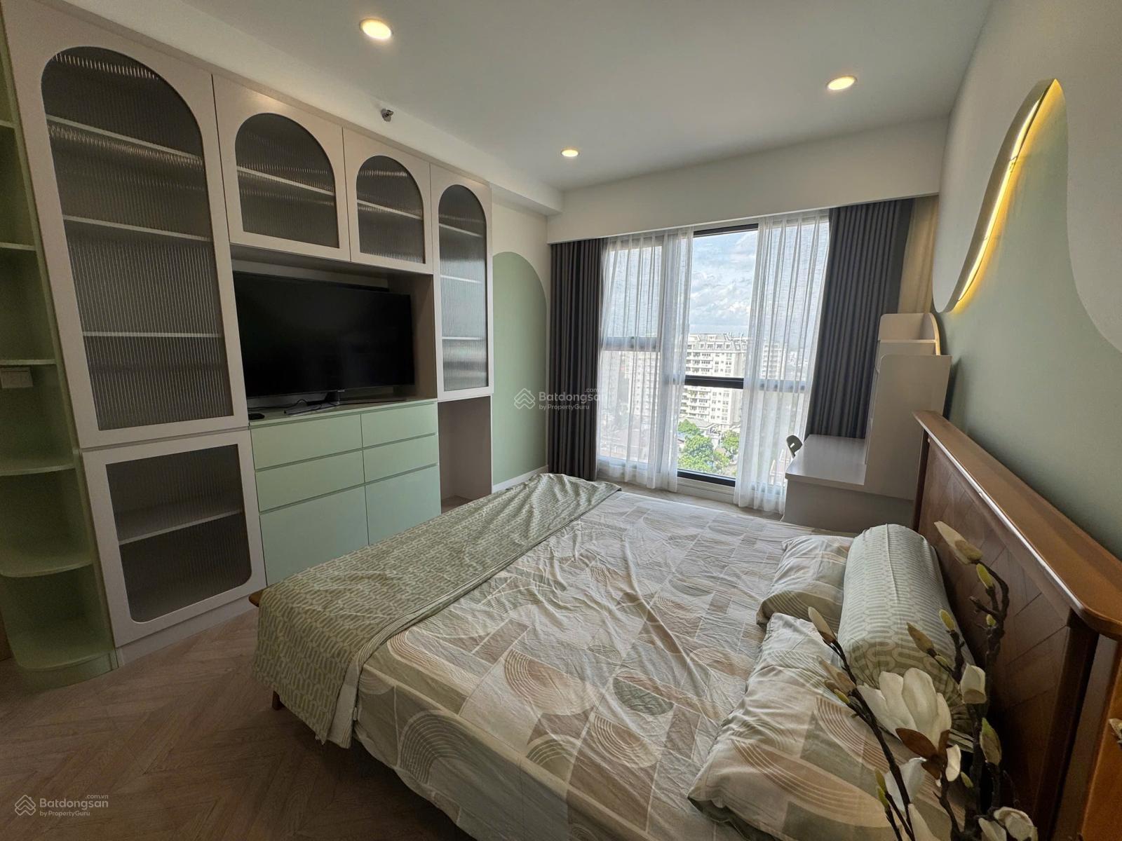 Cho thuê nhanh căn hộ Antonia đập thông, PMH, Q7, 5PN-3WC, 195m2, nhà siêu đẹp, nội thất sang trọng