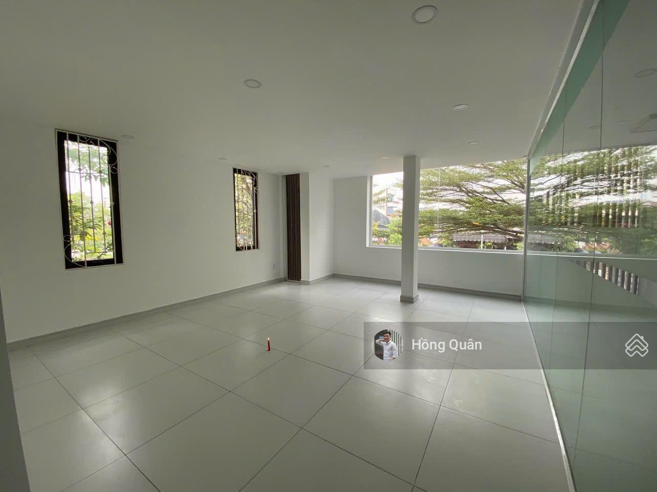 Cho thuê nhà mặt tiền Trương Văn Bang DT 8x20m hầm 4 tầng .Chỉ 65tr/th.Quân 0901 380 *** Cho thuê nhà mặt tiền Trương Văn Bang DT 8x20m hầm 4 tầng .Chỉ 65tr/th.Quân 0901 380 ***