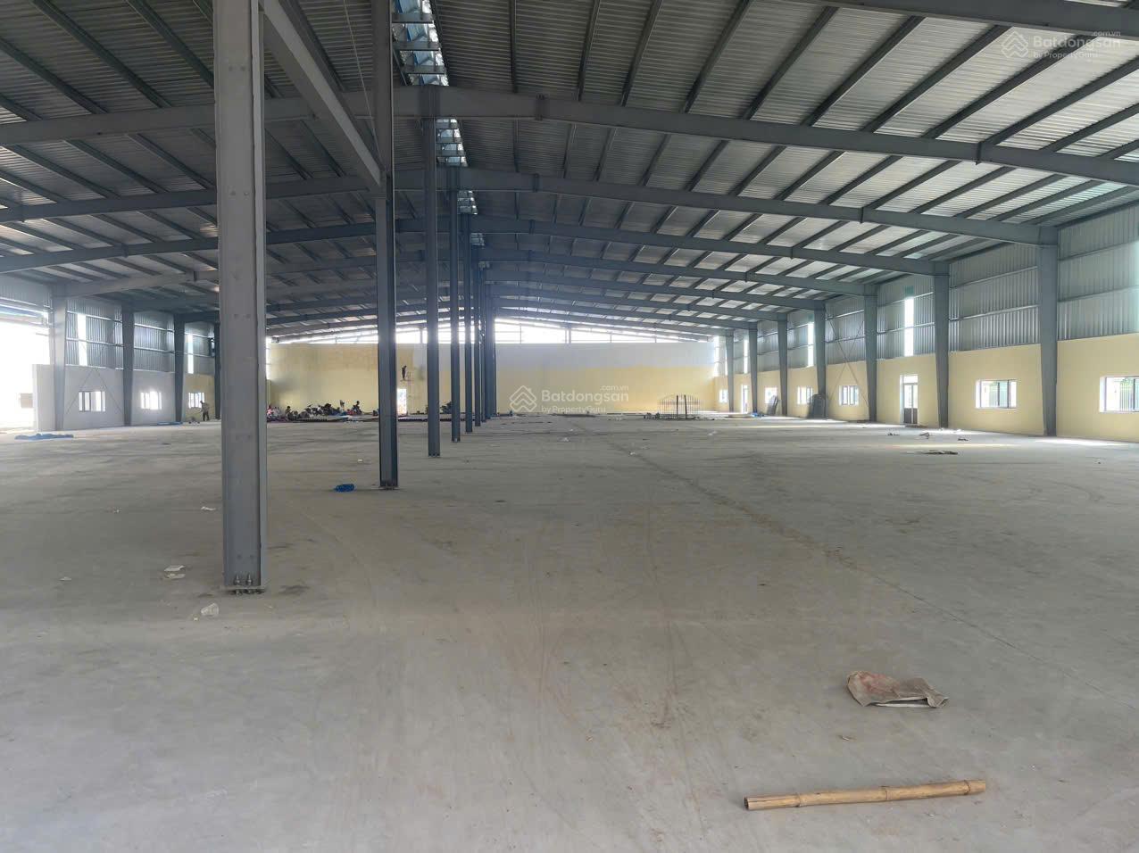 Bán gấp nhà xưởng 4.500m2 mặt tiền Quốc Lộ 10 - Cầu Tân Đệ - Thái Bình