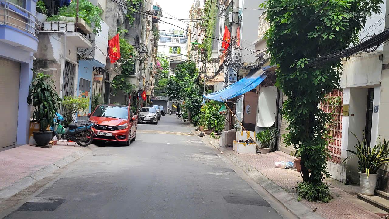 Bán nhà khu phân lô ngõ 52, 46, 68 Quan Nhân. DT 90m2 x 5T, MT 5m, ngõ 2 ô tô tránh. Giá 29 tỷ. Bán nhà khu phân lô ngõ 52, 46, 68 Quan Nhân. DT 90m2 x 5T, MT 5m, ngõ 2 ô tô tránh. Giá 29 tỷ.