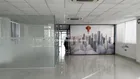 Cho thuê văn phòng 200m² tại Bạch Đằng không gian đẹp, giá tốt, sẵn sàng vào làm