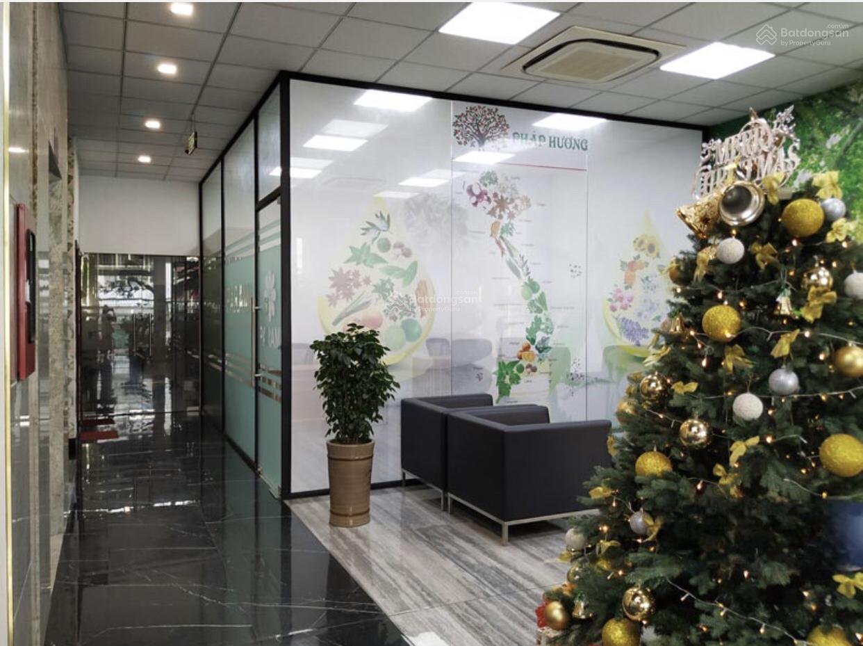 Cho thuê văn phòng 200m² tại Bạch Đằng không gian đẹp, giá tốt, sẵn sàng vào làm