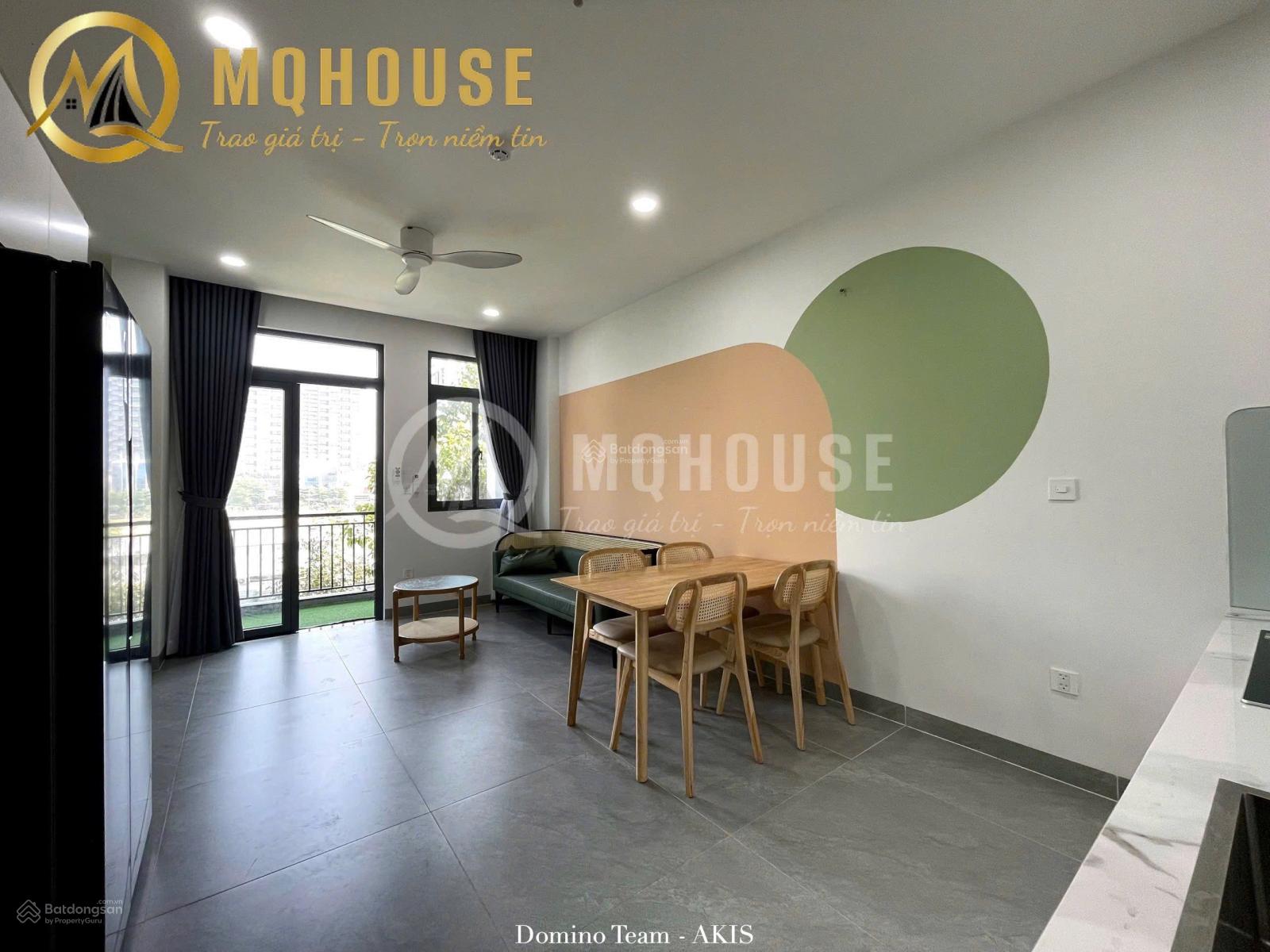 Trống sẵn căn 1 phòng ngủ lớn 70m2 có hầm gửi xe oto. Nội thất hiện đại cao cấp. Bảo vệ khu an ninh