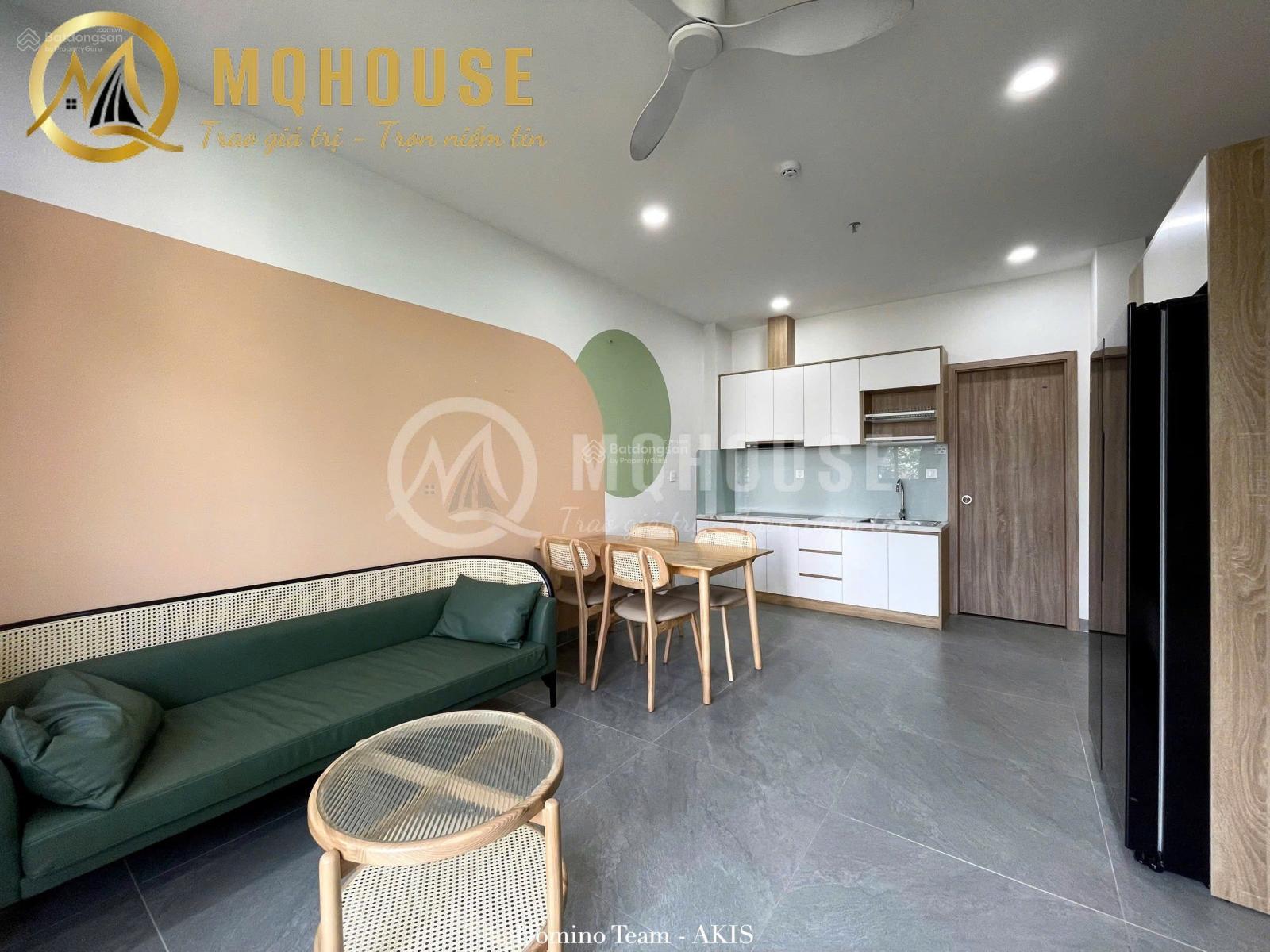 Trống sẵn căn 1 phòng ngủ lớn 70m2 có hầm gửi xe oto. Nội thất hiện đại cao cấp. Bảo vệ khu an ninh