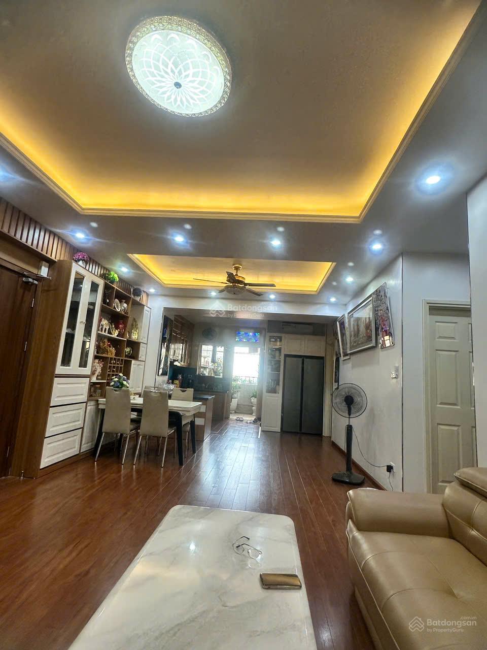 Hàng Hiếm. Bán căn hộ tầng trung tòa CT2 Xa La 104m2, 3PN, full NT đẹp, sổ đỏ. LH 0378 884 ***