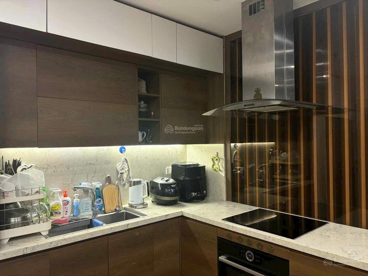 Hiếm, giá tốt, TSQ Euroland Mỗ Lao, 172m2 4PN3VS, tầng trung, full nội thất xịn, giá 12,2 tỷ Hiếm, giá tốt, TSQ Euroland Mỗ Lao, 172m2 4PN3VS, tầng trung, full nội thất xịn, giá 12,2 tỷ