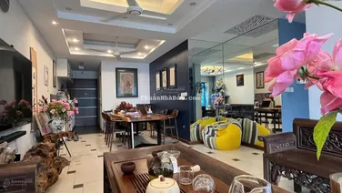 Hiếm, giá tốt, TSQ Euroland Mỗ Lao, 172m2 4PN3VS, tầng trung, full nội thất xịn, giá 12,2 tỷ