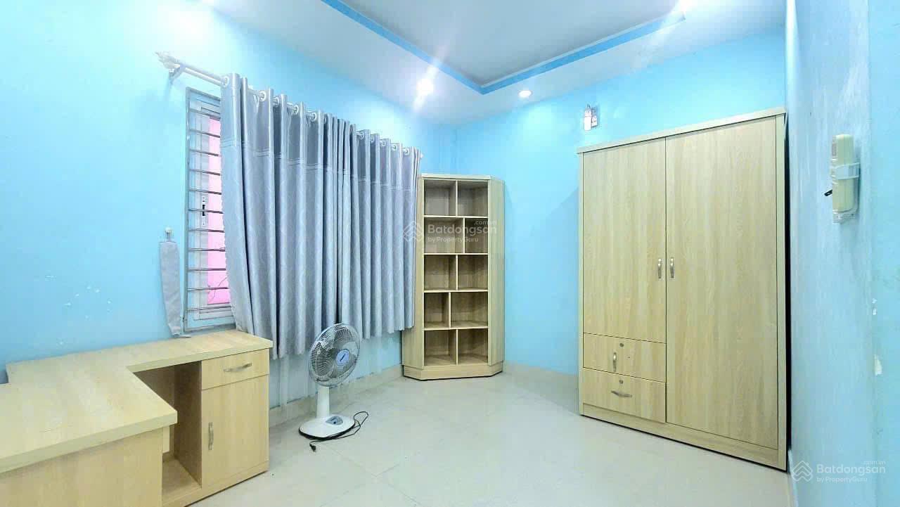 Bán nhà mặt đường ô tô 2 chiều , Nhánh đường Lê Văn Thịnh rẽ vào 150m