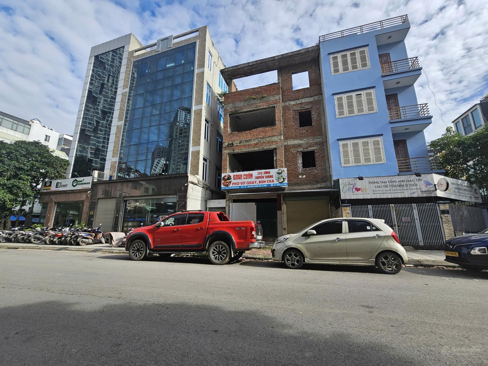 Phòng bán hàng KĐT Văn Khê quỹ căn LK, BT từ 83m2-300m2 vị trí đẹp giá chỉ 17tỷ. Lh 0904 333 *** Phòng bán hàng KĐT Văn Khê quỹ căn LK, BT từ 83m2-300m2 vị trí đẹp giá chỉ 17tỷ. Lh 0904 333 ***