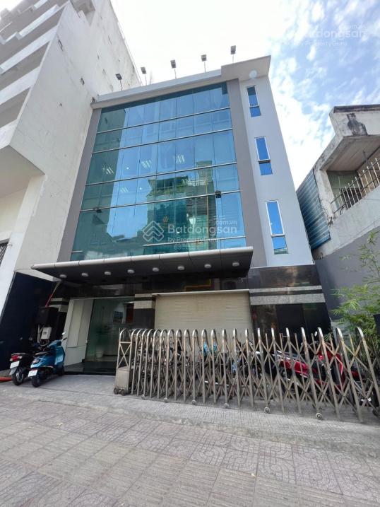 Bán nhà hẽm xe hơi 6m Thành Thái Quận 10 DT:10x12m CN:112m2 KC:2 tầng giá chỉ 19.5 tỷ