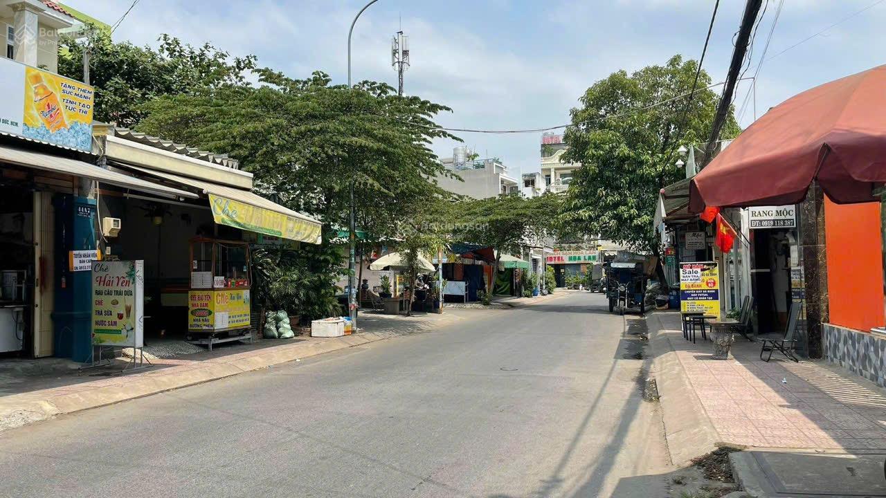 Mặt Tiền Đường 22 Phước Long B, Q9- HCM. Đang cho thuê có dòng tiền sẵn.