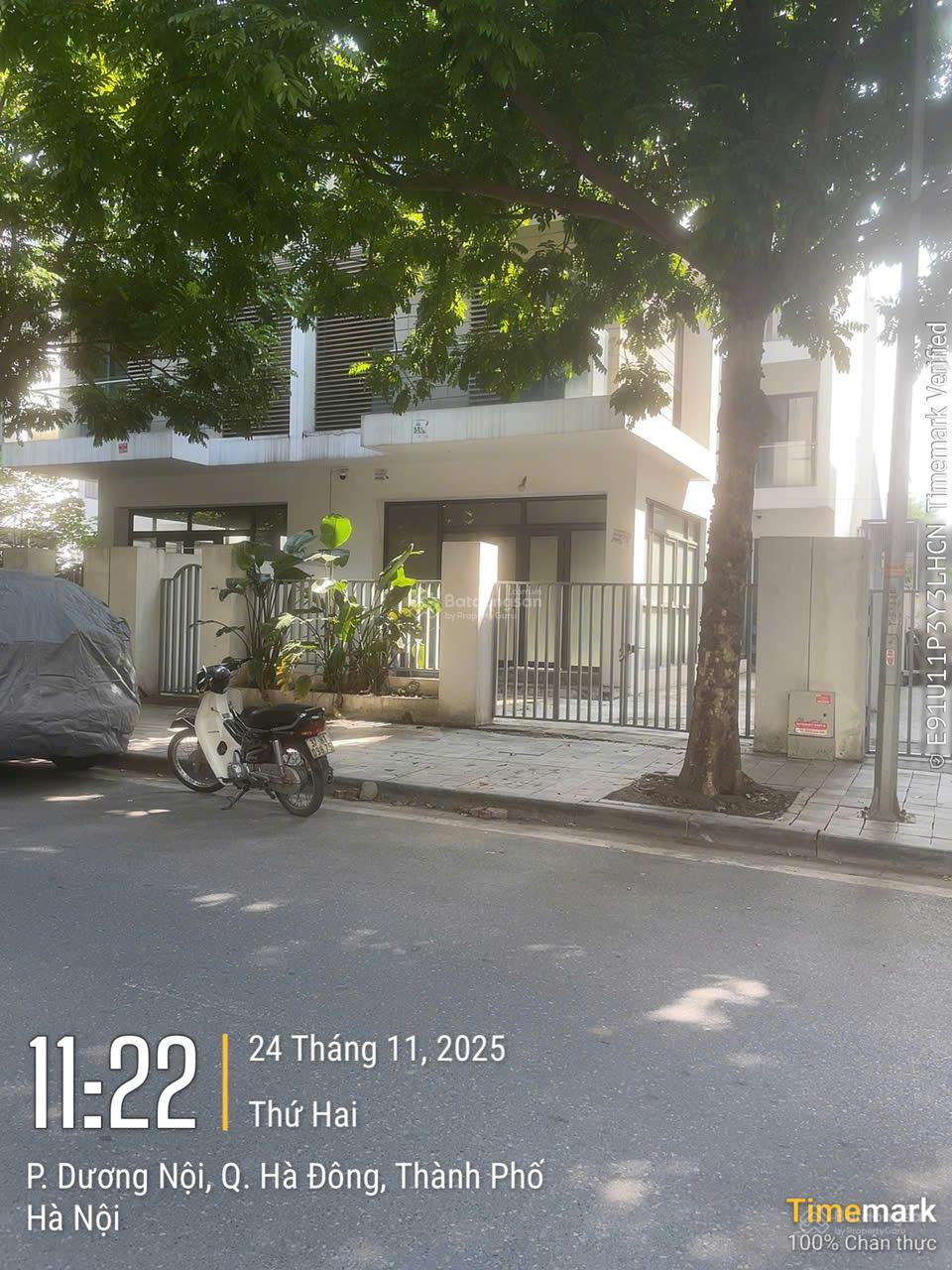 Bán biệt thự 189m2 mặt đường 16m kinh doanh đỉnh, giá 38 tỷ