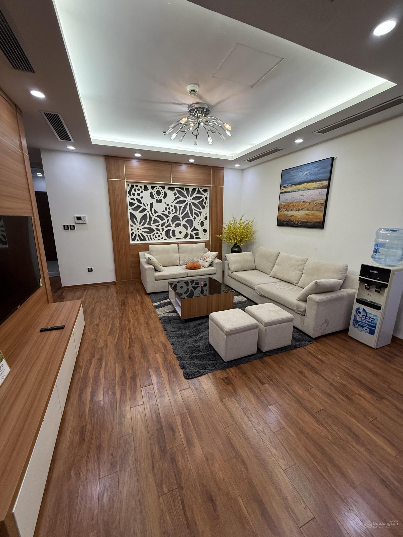 Cho thuê Diamond Flower 3 ngủ full đồ mới đẹp đồng bộ, có slot ô tô, siêu thoáng LH: 0977 858 ***